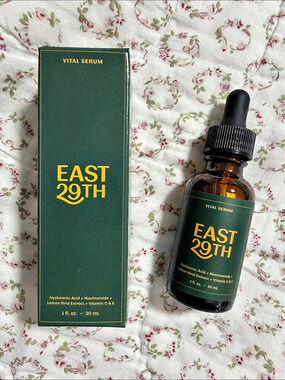 East 29th Vital Serum in Green NWT